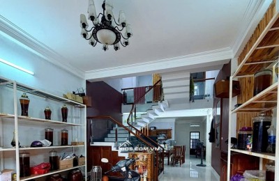 Bán nhà 3 tầng đường Hoà Minh 14 - (Sát Kinh Dương Vương, gần biển)